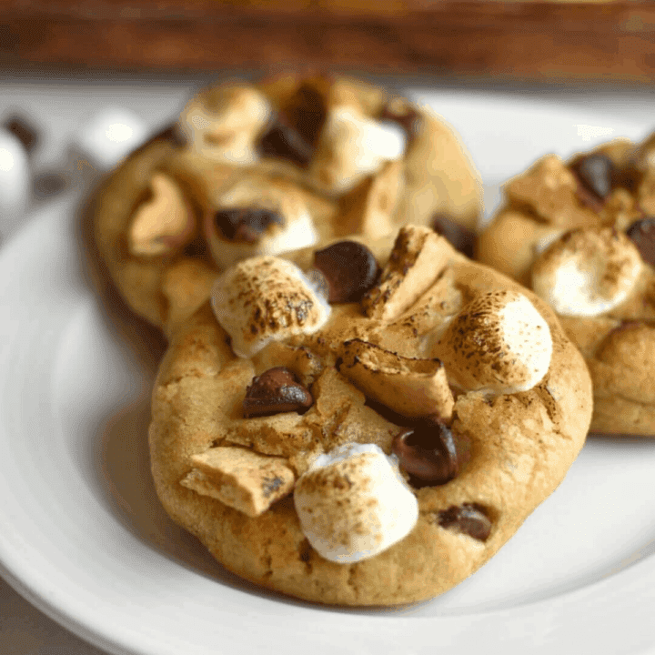 closeup of smores cookies on a platter