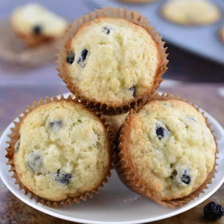 jiffy blueberry muffin copycat recipe closeup