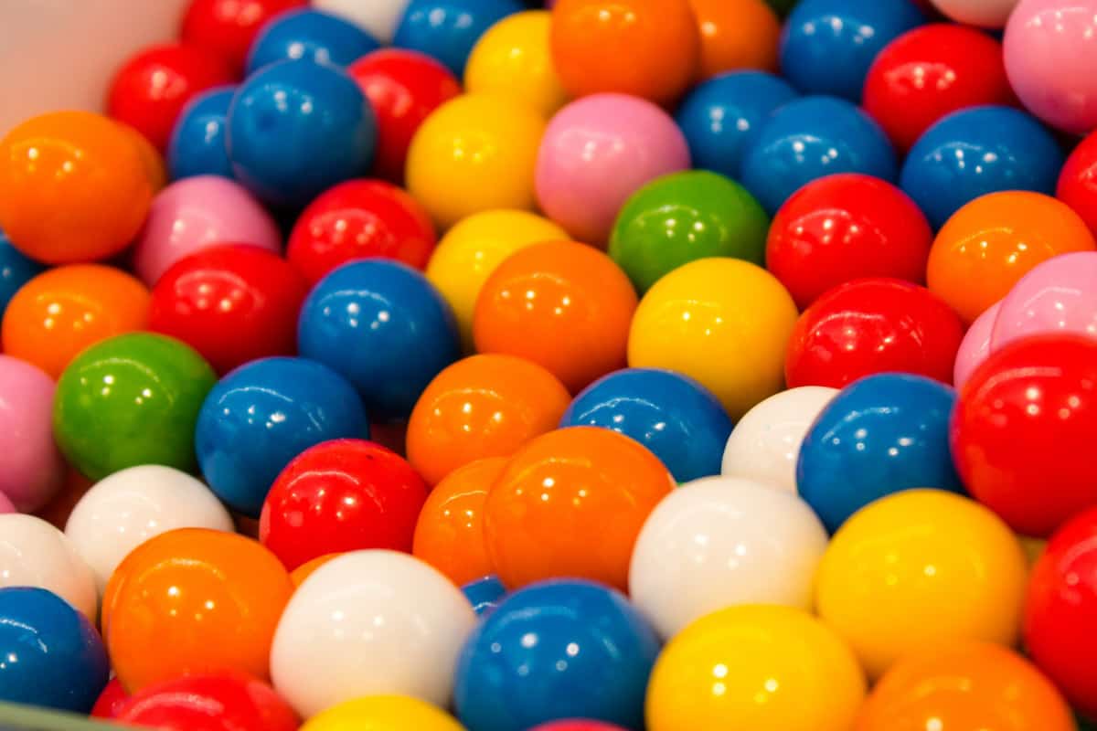 closeup of everlasting gobstoppers