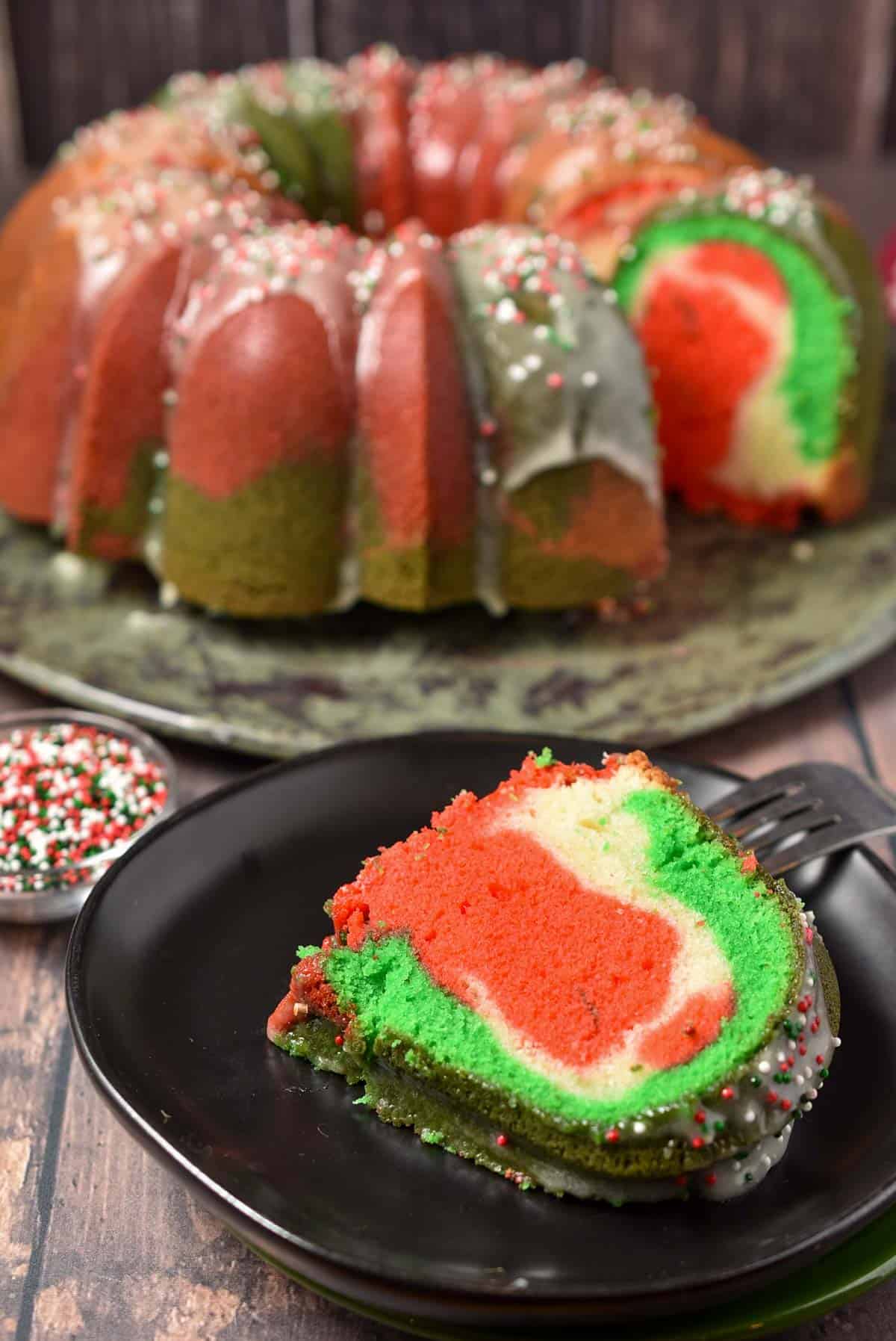 swirled Christmas bundt cake on a platter 